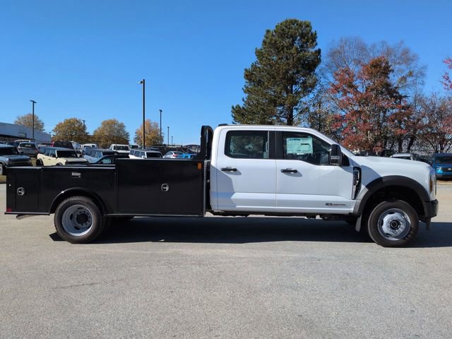 New 2025 Ford F550 4x4 Crew Cab Super Duty image 3