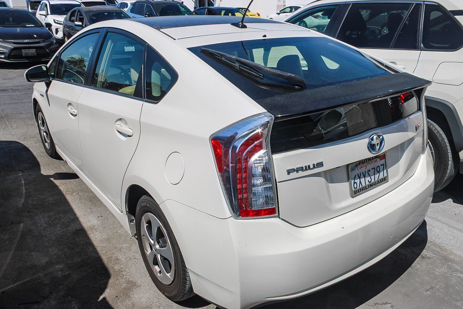 Used 2012 Toyota Prius Four w/ Deluxe Solar Roof Pkg FWD image 12