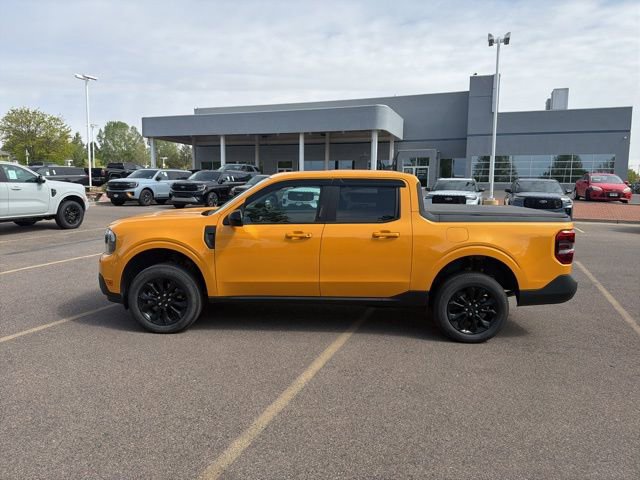 Used 2023 Ford Maverick Lariat w/ Lariat Luxury Package AWD/4WD image 2