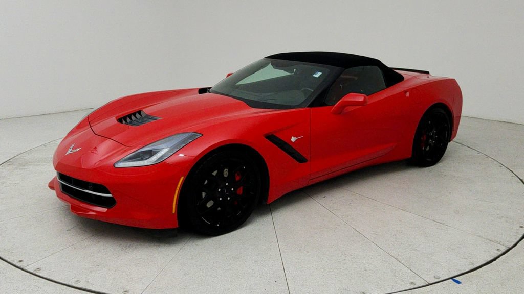 Used 2019 Chevrolet Corvette Stingray Convertible w/ 3LT Preferred Equipment Group RWD image 4