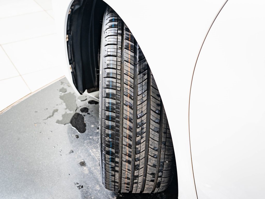 Certified 2019 Lexus ES 350 w/ Accessory Package 2 image 37