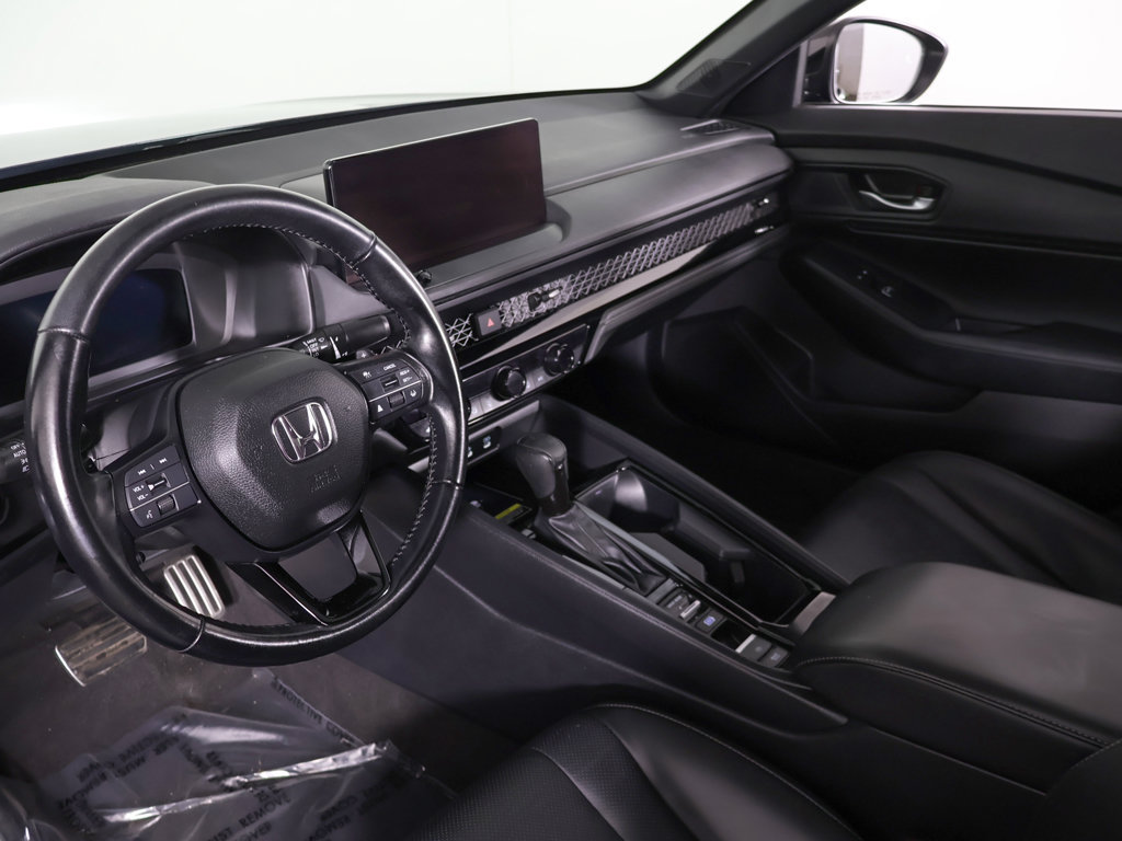 Used 2025 Honda Accord Sport image 25
