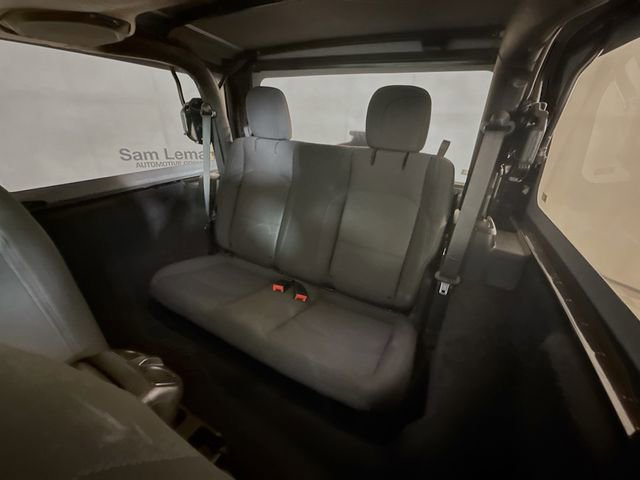 Used 2020 Jeep Wrangler Sport S image 21