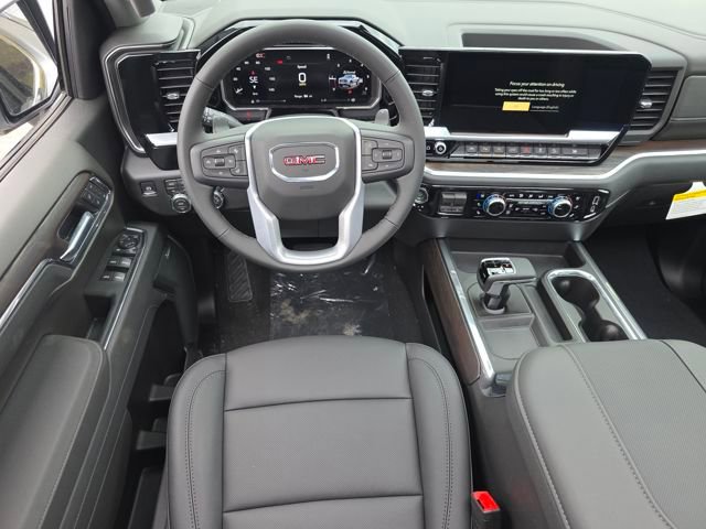 New 2026 GMC Sierra 1500 SLT image 3