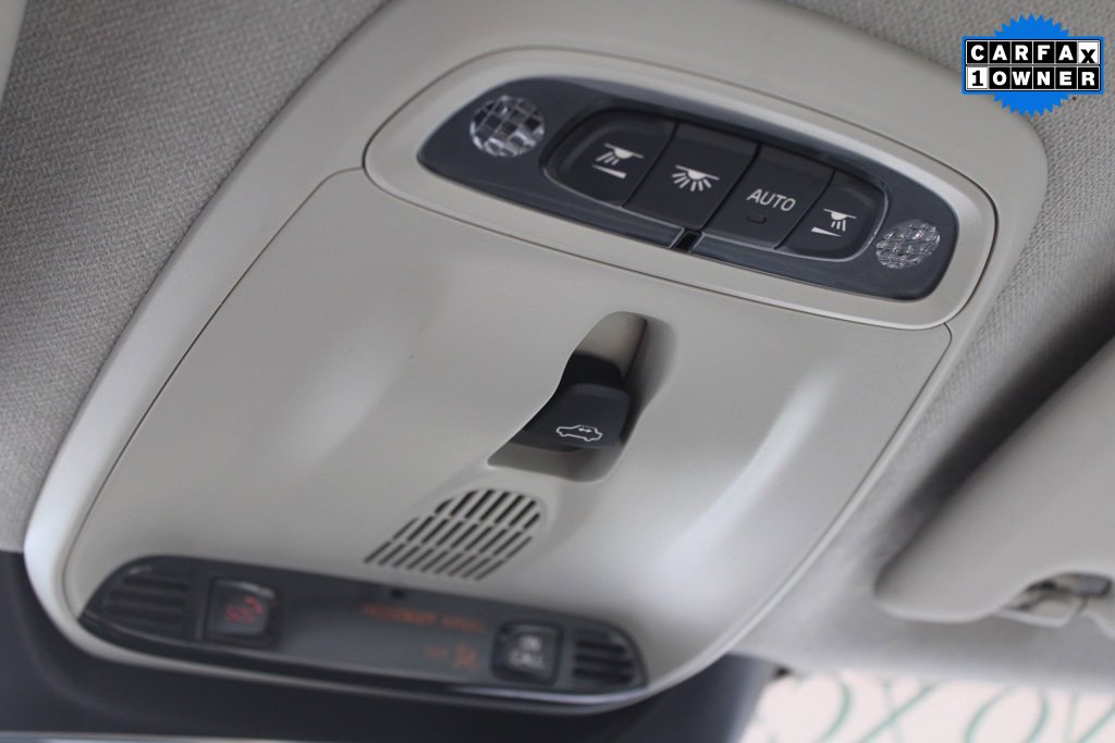 Used 2021 Volvo XC40 T5 Inscription w/ Advanced Package image 31