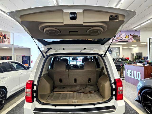Used 2014 Jeep Patriot Limited w/ Sun/Sound Group image 38