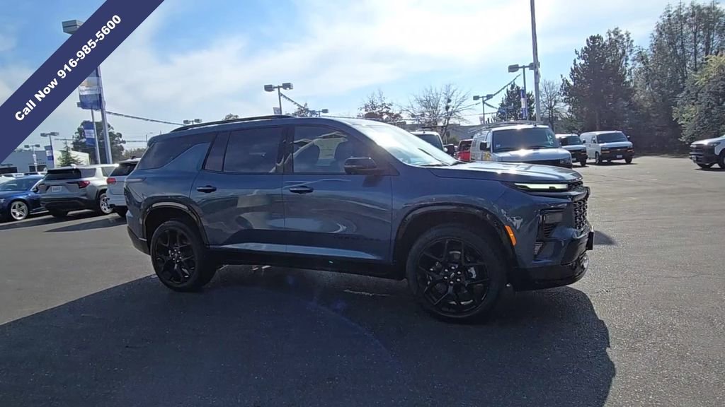 New 2026 Chevrolet Traverse RS image 3