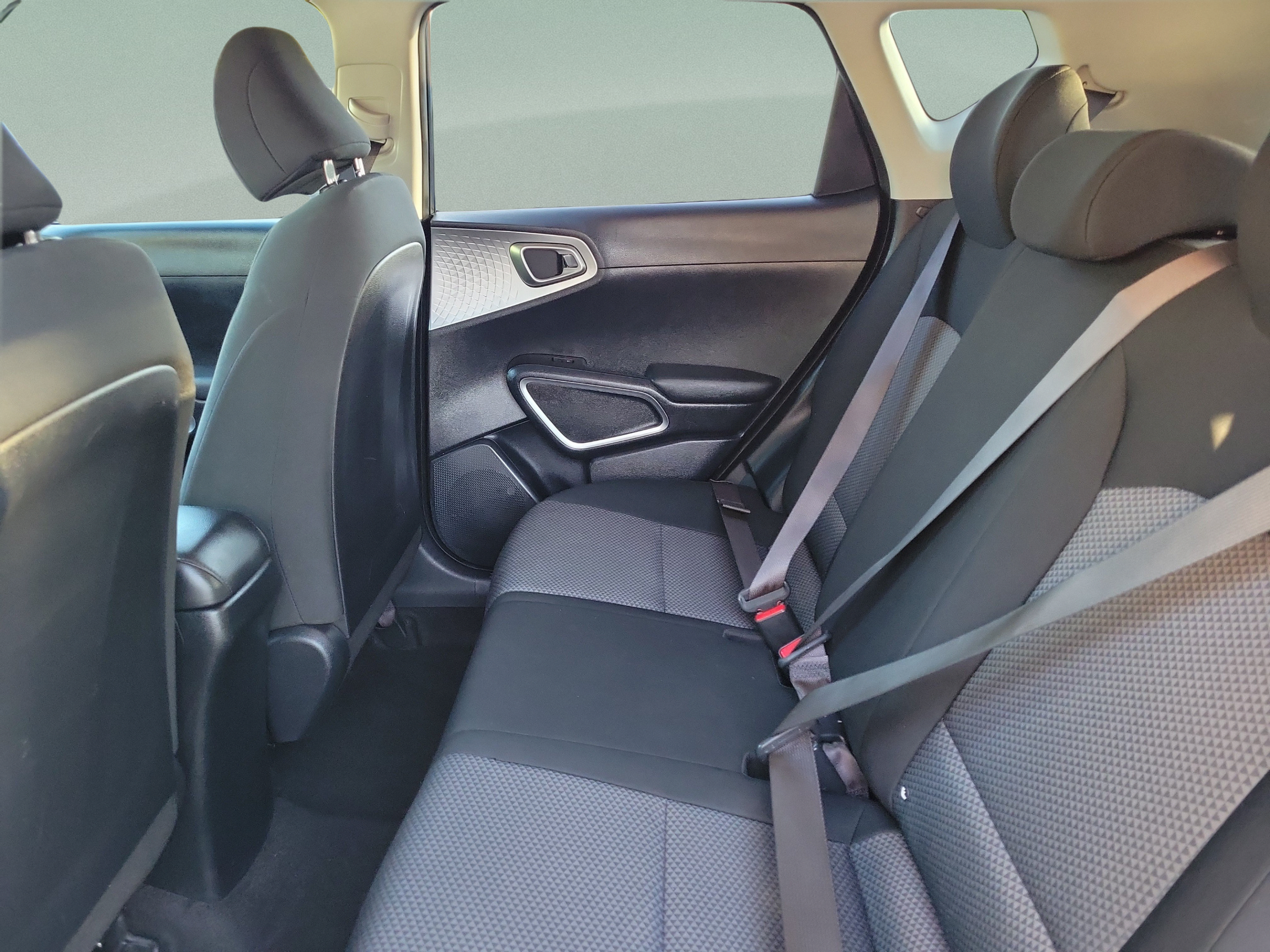 Used 2022 Kia Soul LX w/ Technology Package FWD image 15