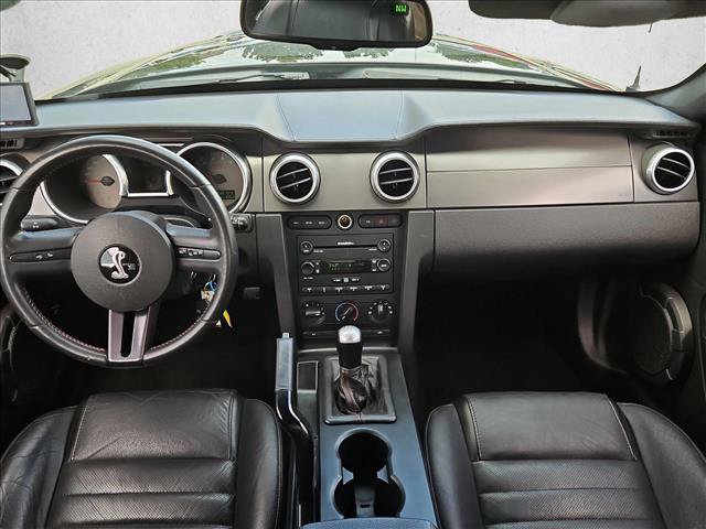 Used 2007 Ford Mustang Shelby GT500 RWD image 17