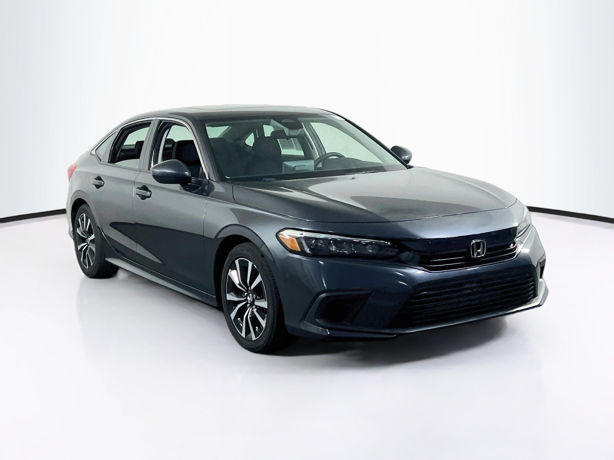 Used 2024 Honda Civic EX image 3
