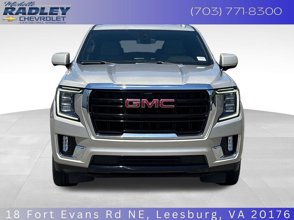 Used 2022 GMC Yukon SLE w/ Gmc Pro Safety Plus Package AWD/4WD image 9