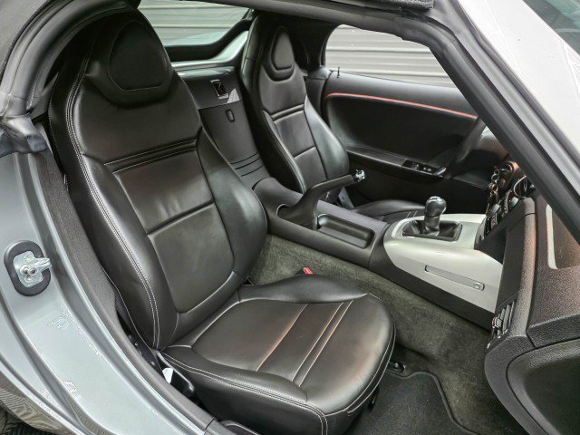 Used 2007 Saturn Sky w/ Premium Trim Pkg RWD image 17