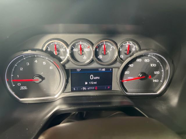 Used 2021 Chevrolet Suburban LT image 17