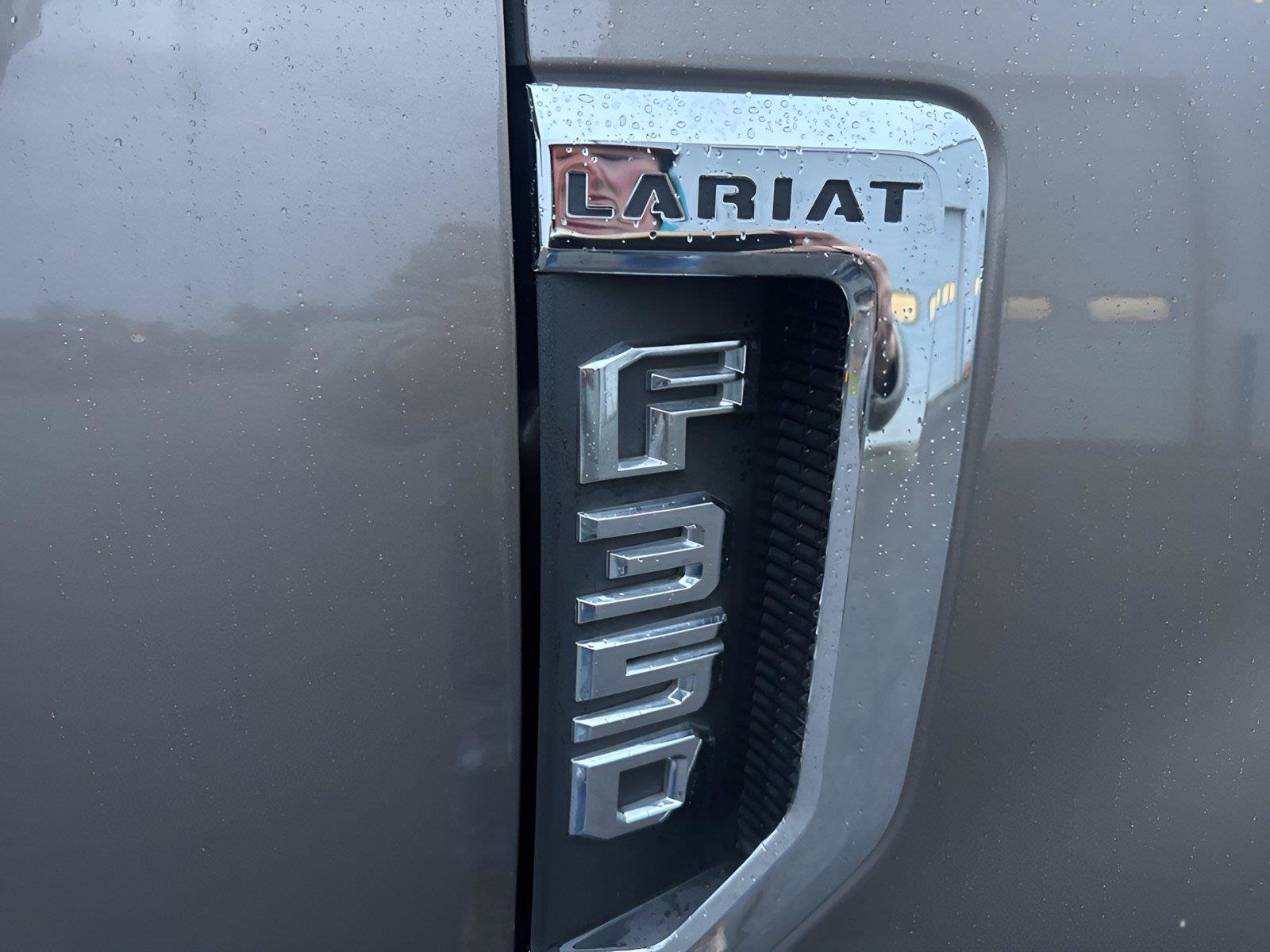 Used 2022 Ford F350 Lariat w/ Lariat Value Package AWD/4WD image 32