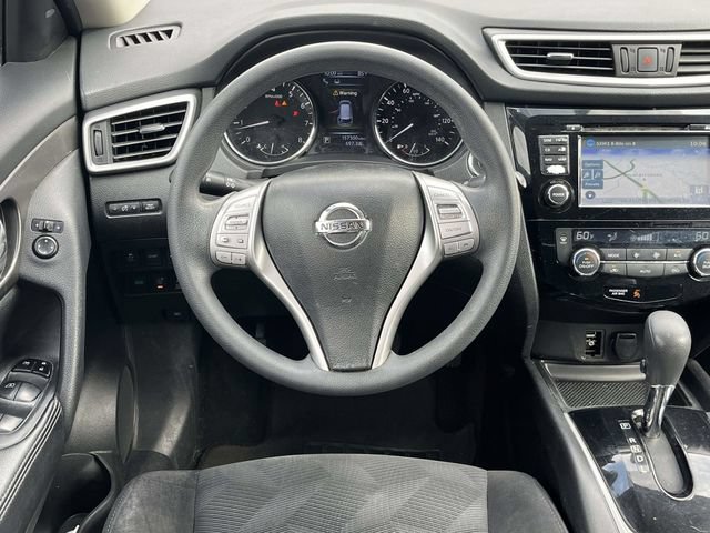 Used 2015 Nissan Rogue SV w/ SV Premium Package AWD/4WD image 17