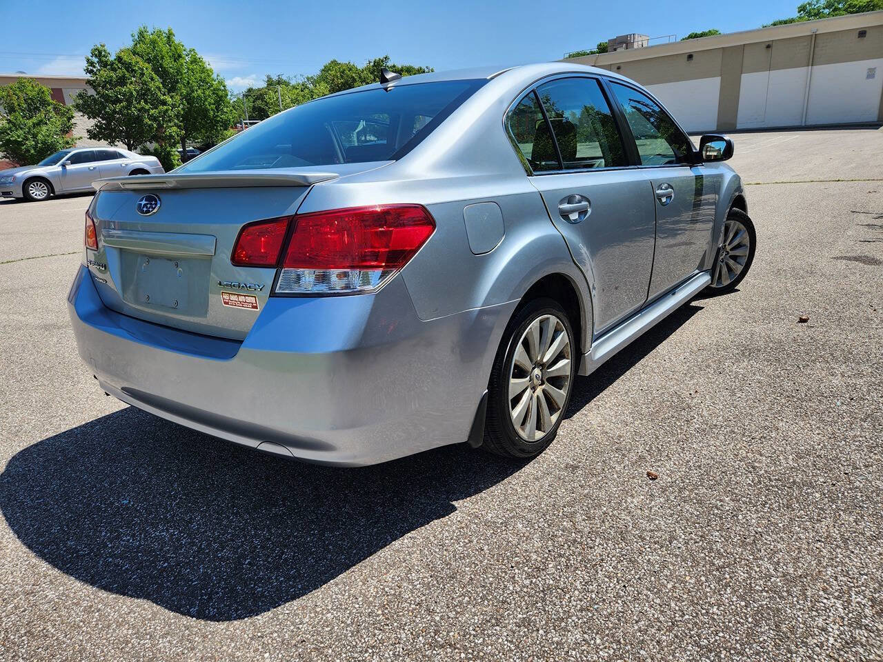 Used 2013 Subaru Legacy 2.5i Limited w/ Popular Pkg 2 AWD/4WD image 4