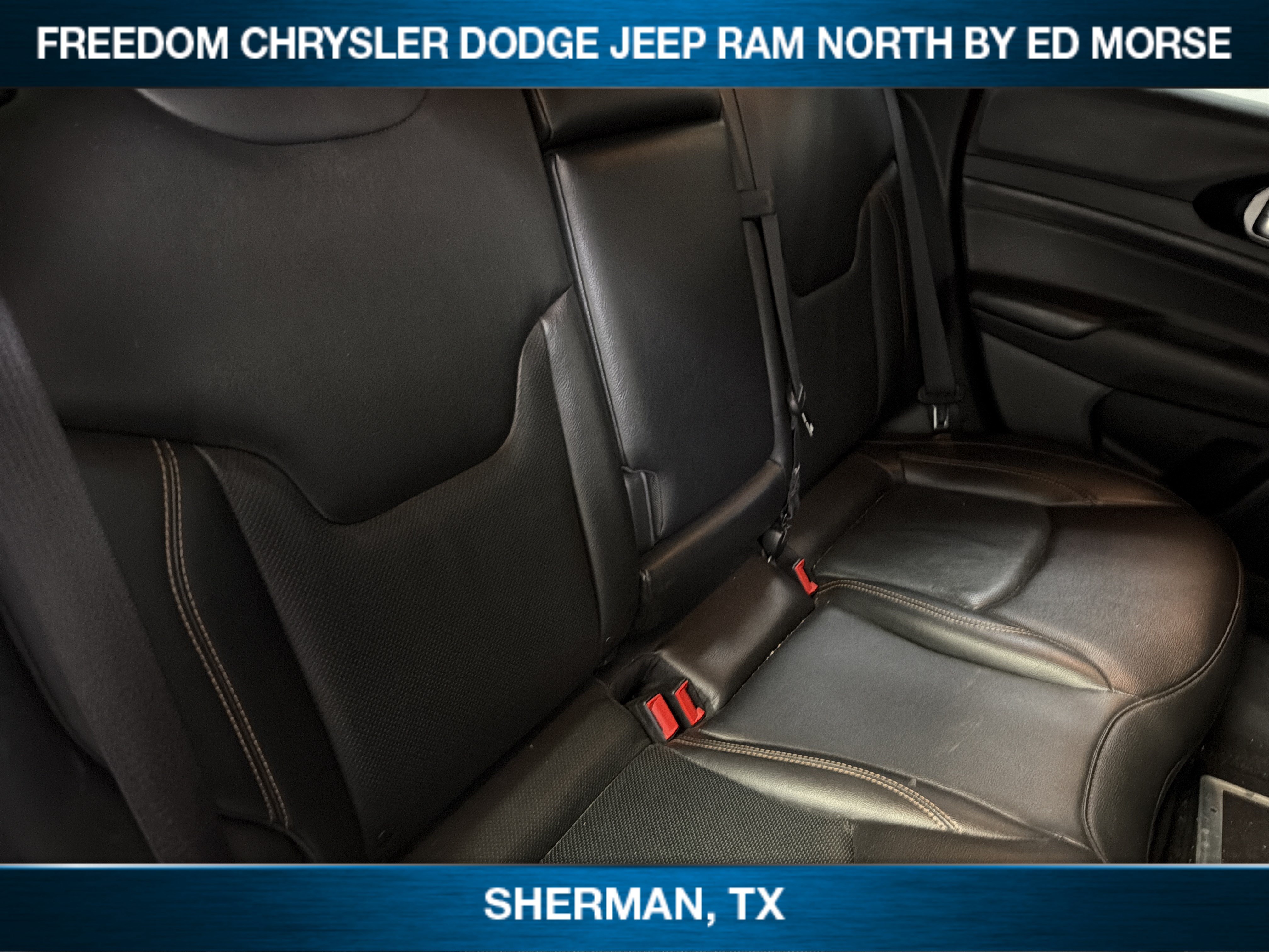 Used 2022 Jeep Compass Limited AWD/4WD image 10