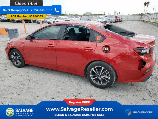 Used 2022 Kia Forte LXS w/ LXS Technology Package image 3
