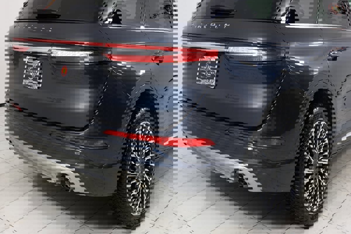 Used 2020 Lincoln Corsair Reserve w/ Equipment Group 201A image 43