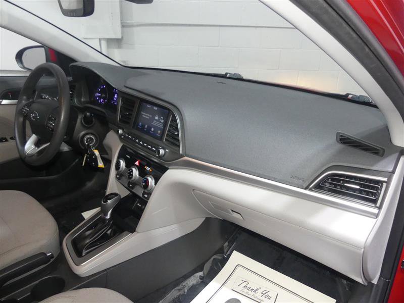 Used 2019 Hyundai Elantra SEL w/ Cargo Package image 24