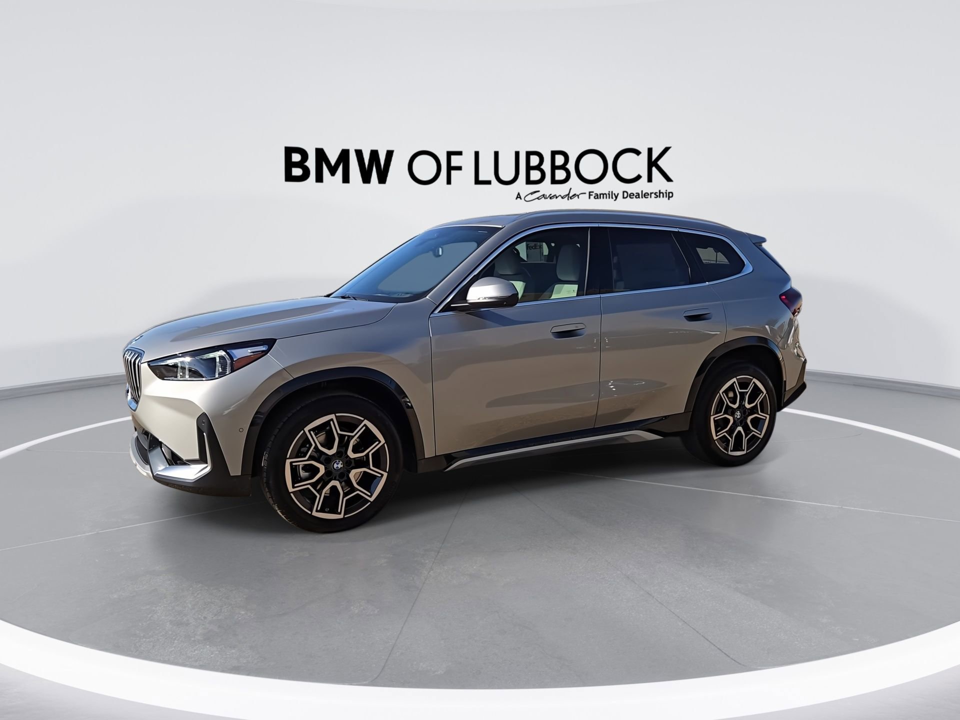 New 2026 BMW X1 xDrive28i w/ Technology Package AWD/4WD image 5