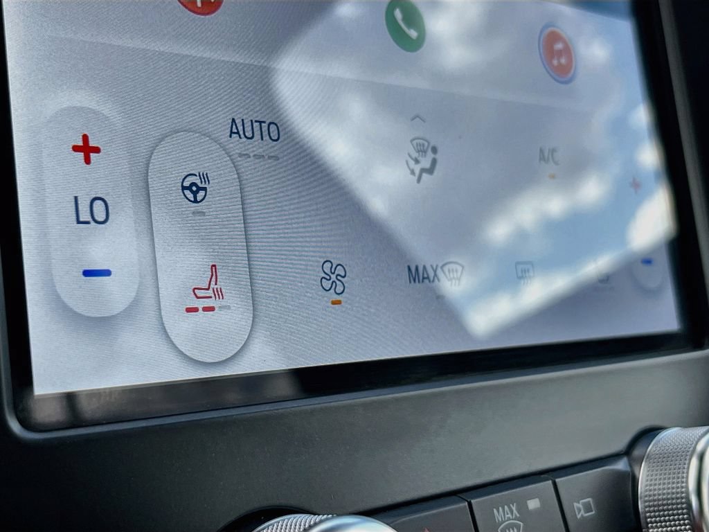 Used 2024 Ford Edge ST-Line AWD/4WD image 19
