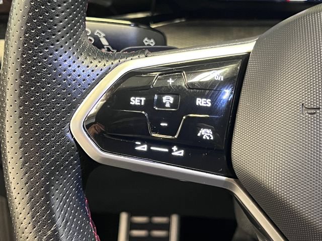 Certified 2024 Volkswagen GTI S FWD image 20