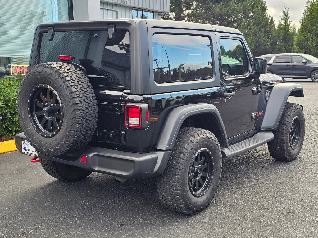 Used 2021 Jeep Wrangler Rubicon AWD/4WD image 7
