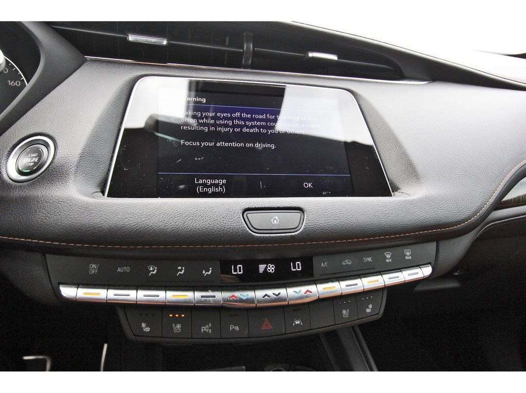 Used 2022 Cadillac XT4 Sport w/ Comfort Package FWD image 21