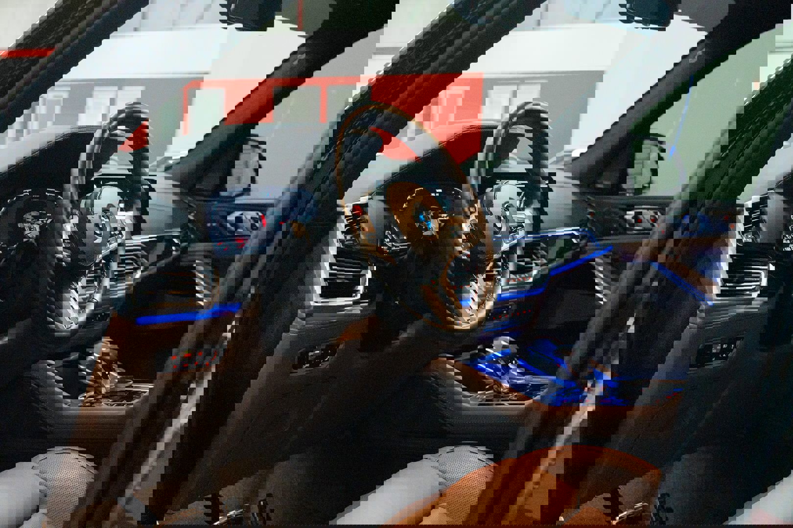 Used 2022 BMW X5 M w/ Competition Package 2 image 19