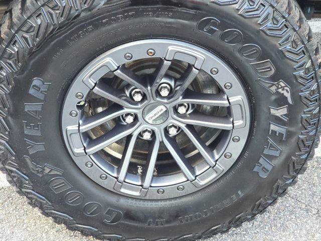 Used 2020 Ford F150 Raptor w/ Equipment Group 802A Luxury image 11