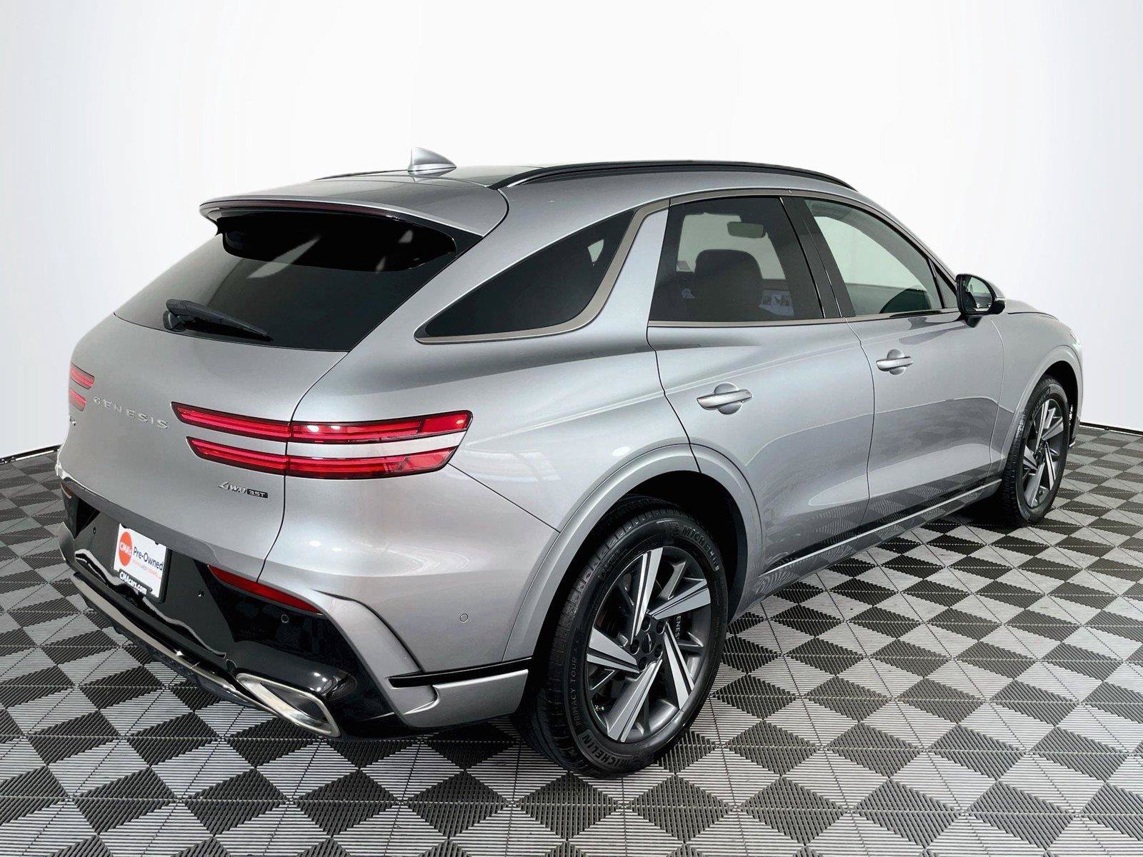 Used 2026 Genesis GV70 3.5T Sport Advanced AWD/4WD image 9