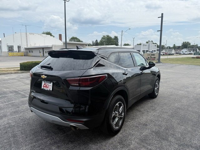 Used 2023 Chevrolet Blazer LT w/ Convenience Package image 5