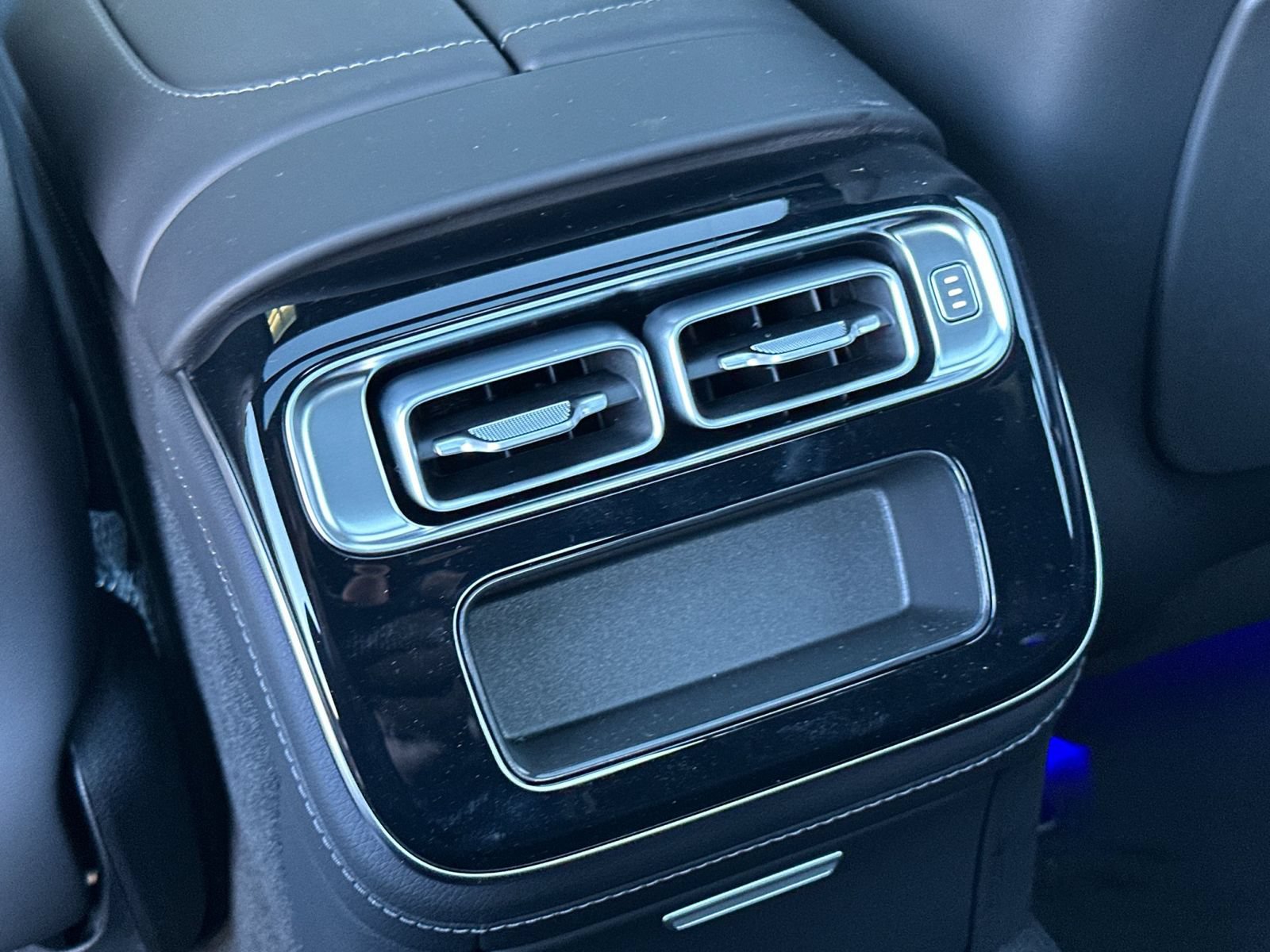 New 2026 Mercedes-Benz S 63 AMG S image 13