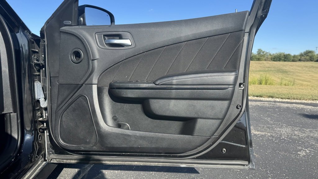 Used 2023 Dodge Charger GT w/ Blacktop Package image 18