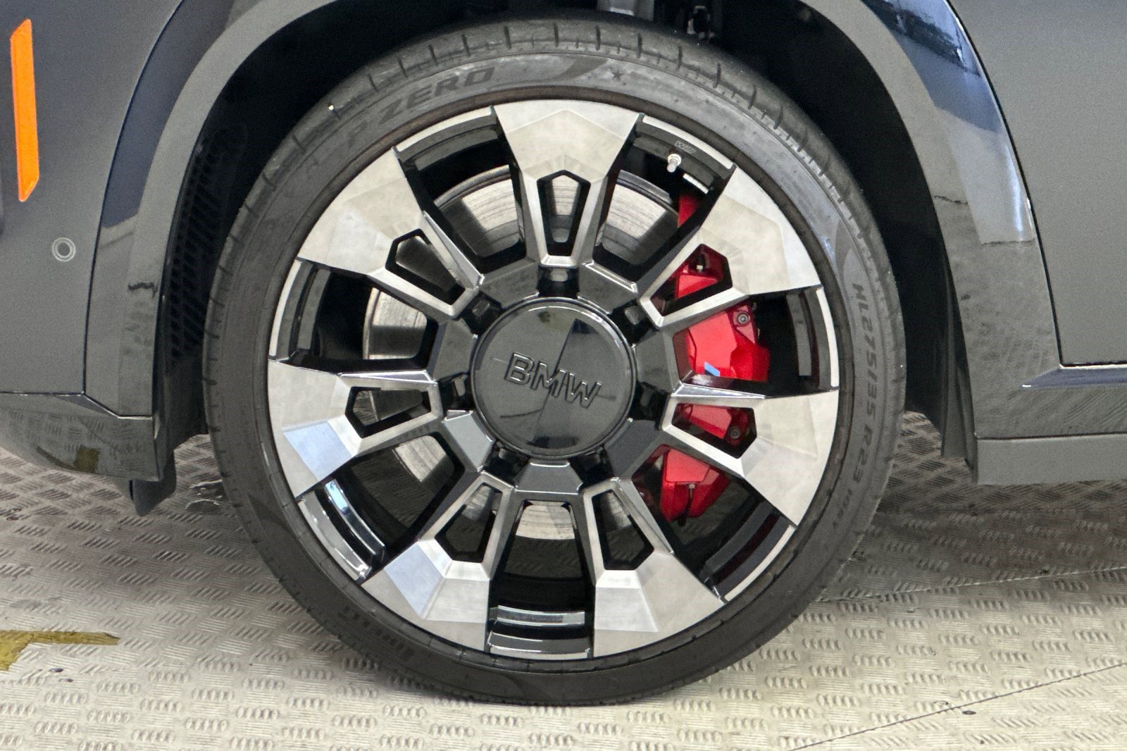 Certified 2023 BMW XM AWD/4WD image 11