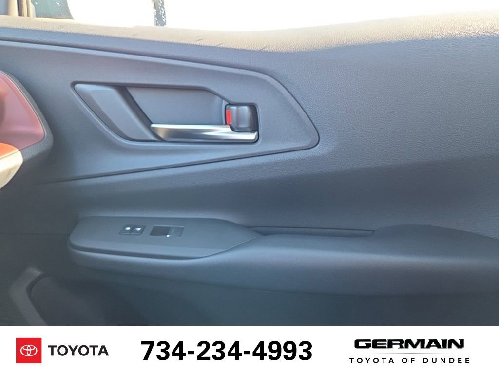 New 2026 Toyota Prius Plug-In Hybrid FWD image 43