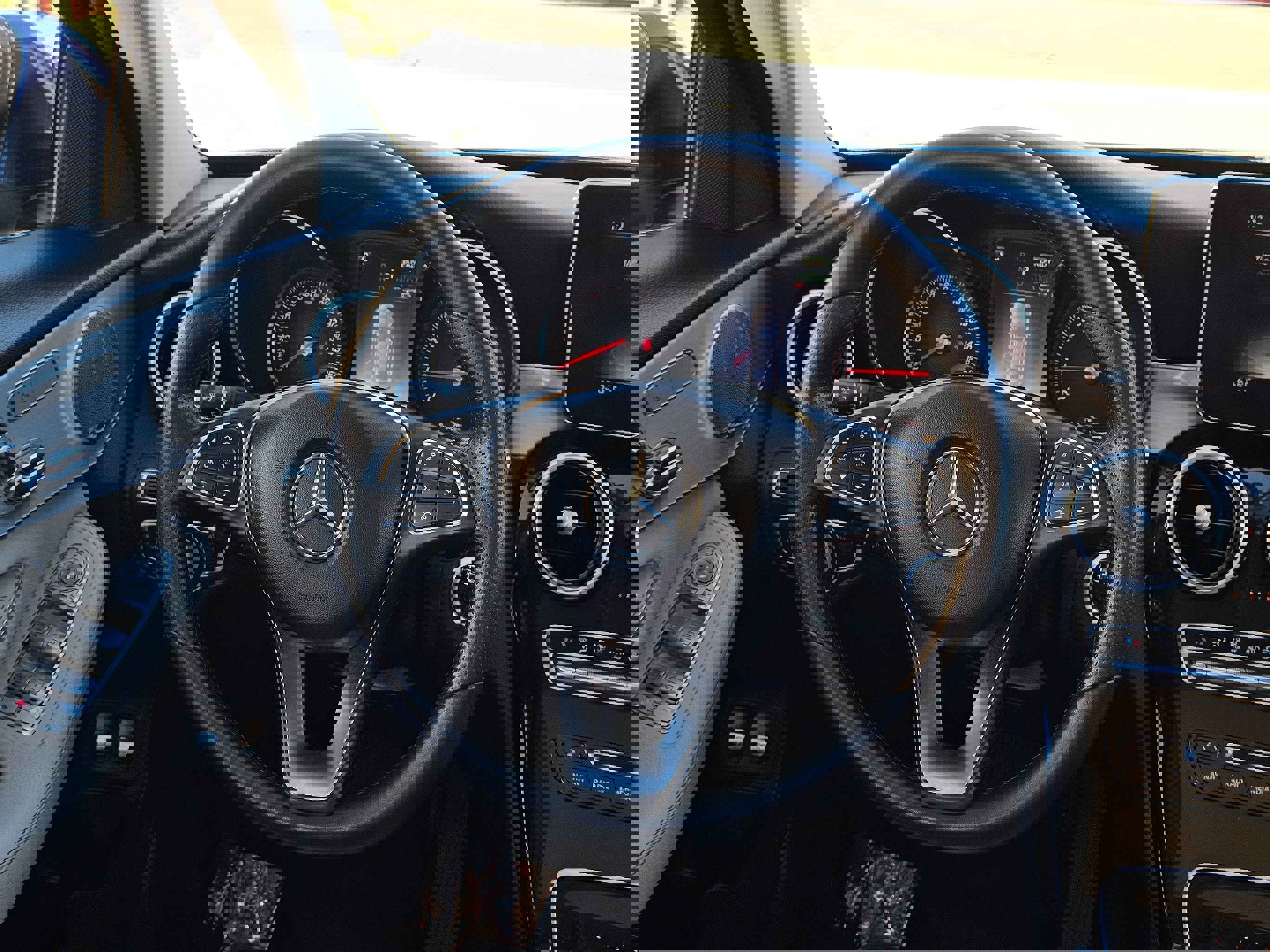 Used 2018 Mercedes-Benz C 350e Sedan image 23