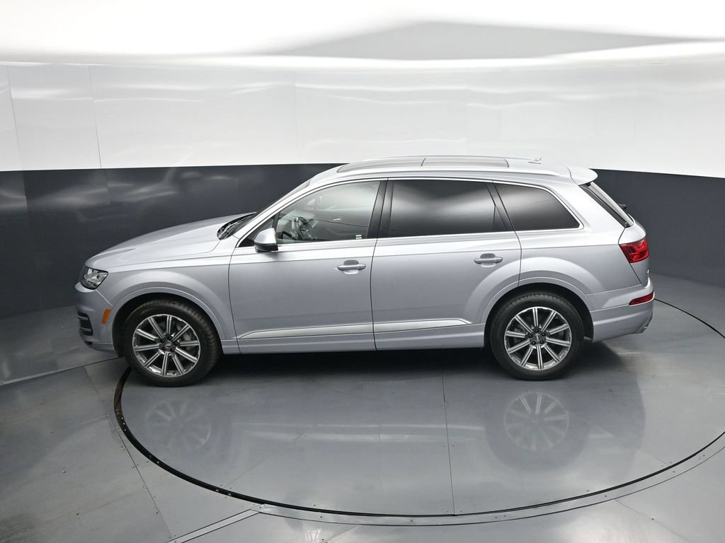 Used 2017 Audi Q7 3.0T Premium Plus w/ Premium Plus Package AWD/4WD image 47