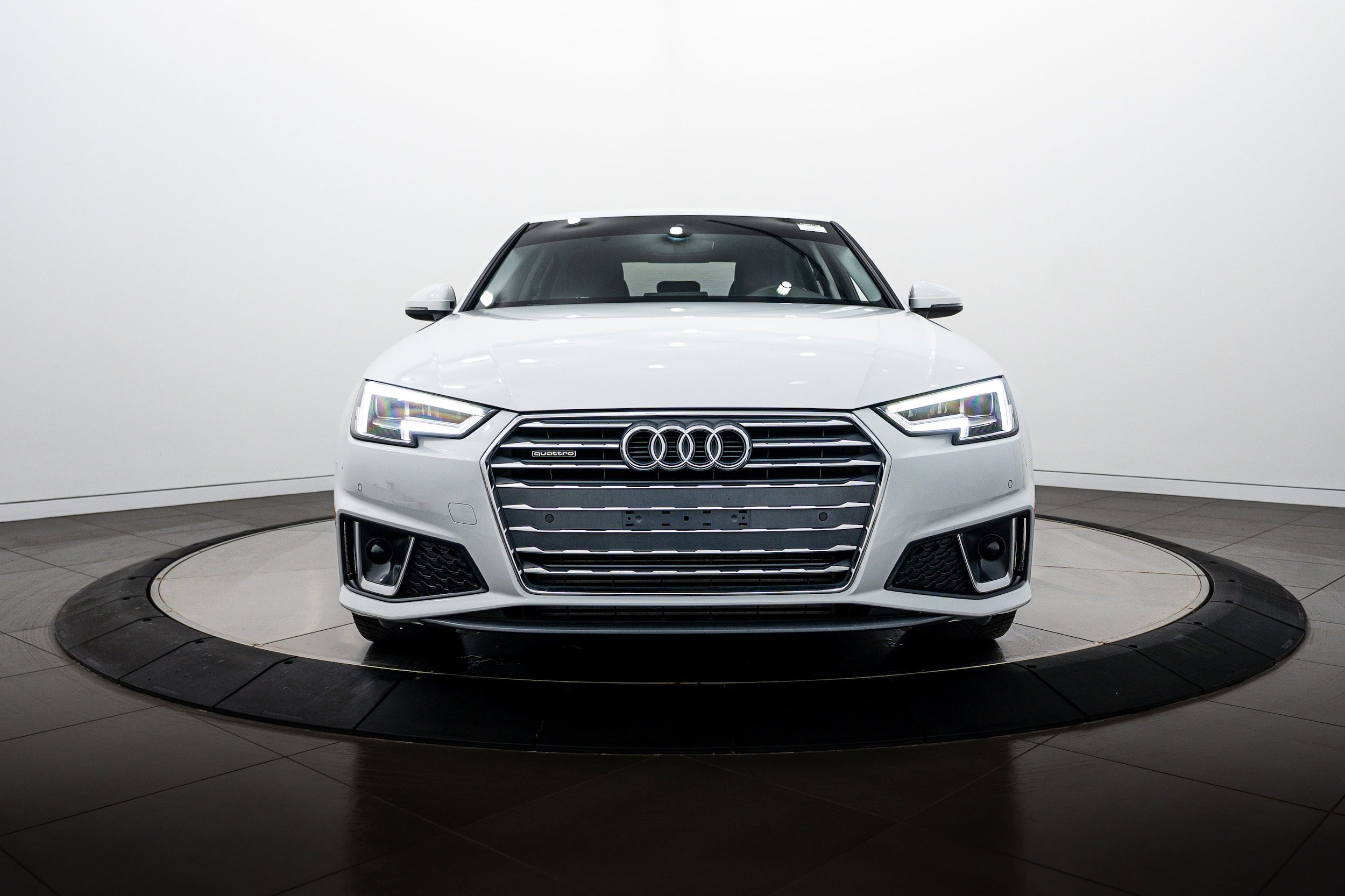 Used 2019 Audi A4 2.0T Premium Plus w/ Premium Plus Package AWD/4WD image 23