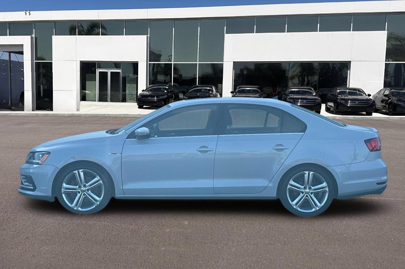 Used 2017 Volkswagen Jetta GLI FWD image 6