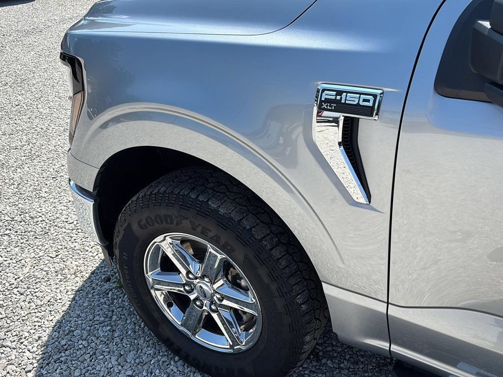 Used 2025 Ford F150 XLT w/ Equipment Group 301A Standard AWD/4WD image 11