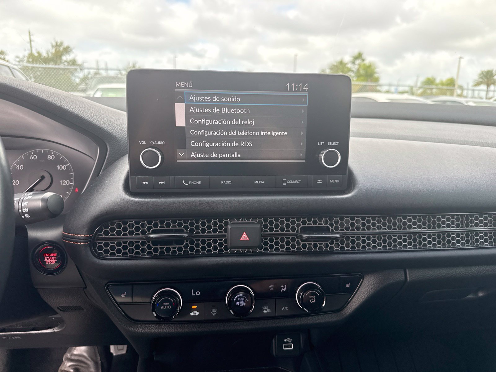 Used 2025 Honda HR-V Sport image 14