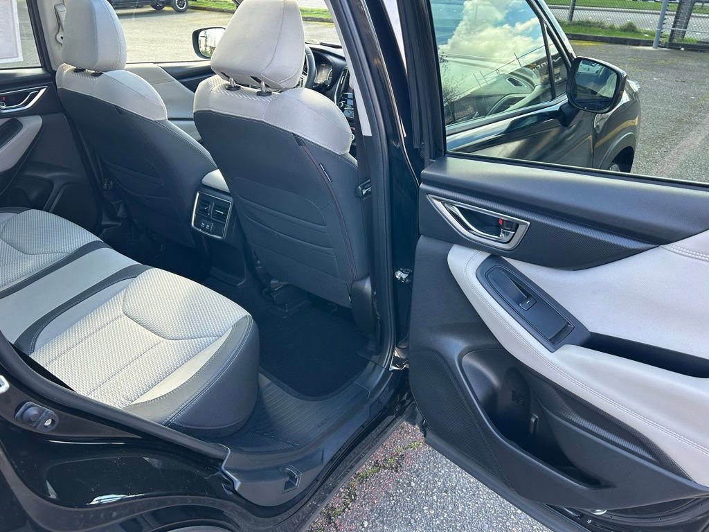 Used 2021 Subaru Forester Premium AWD/4WD image 13