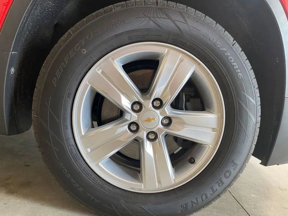 Used 2015 Chevrolet Trax LT w/ LPO, Protection Package image 40