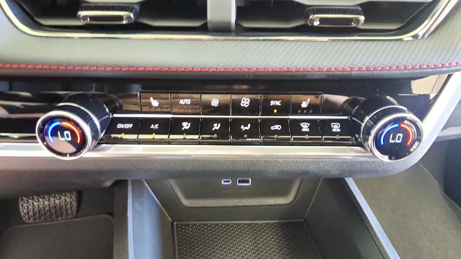New 2027 Chevrolet Equinox RS AWD/4WD image 22