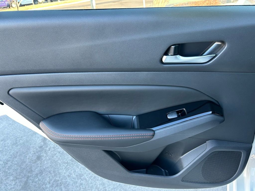 Used 2025 Nissan Altima 2.5 SR image 26