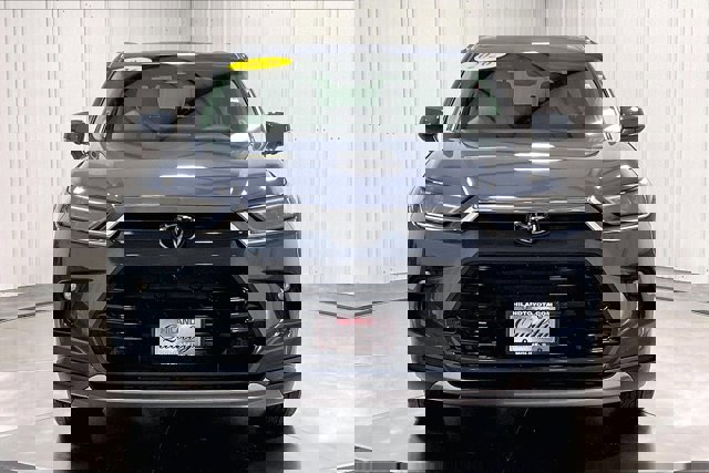Certified 2026 Toyota Grand Highlander Platinum image 2