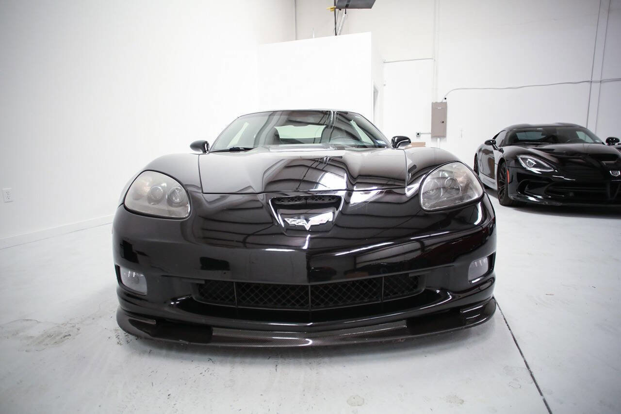 Used 2009 Chevrolet Corvette ZR1 w/ Preferred Equipment Group RWD image 13