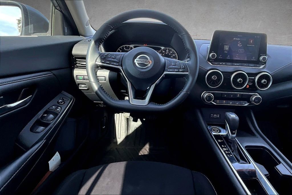 Used 2022 Nissan Sentra SV image 8